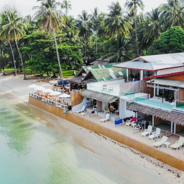 Lipa Lodge Beach Resort, hotell i Lipa Noi