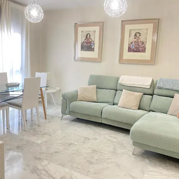 Apartment Lucena Center Atico Parking Gratis, hotel in Lucena