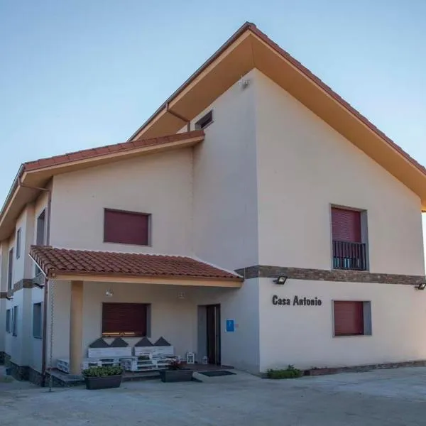 PENSIÓN CASA ANTONIO, hotel in Vilariño