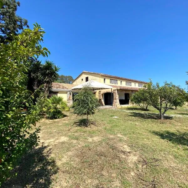 Villa Silvana, hotel v destinácii Tortolì