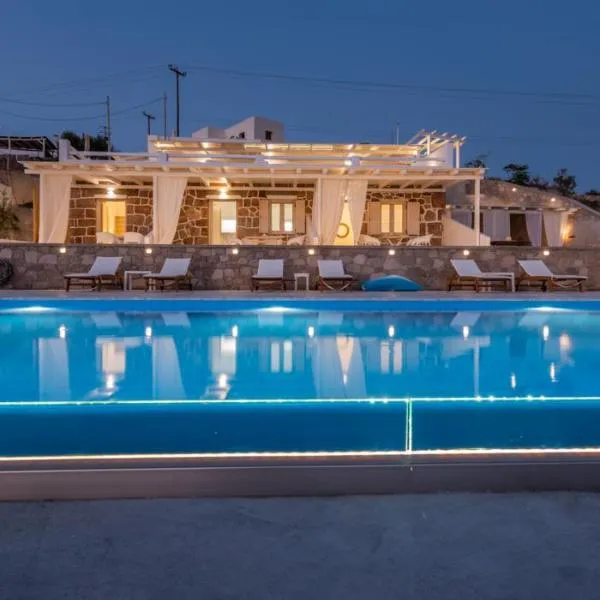 Anemi Suites, hotel di Adamas