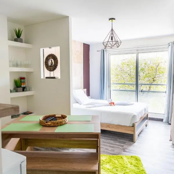 Ti Zion - Studio-Près de la plage By Sister Home, hôtel à Saint-Gilles les Bains