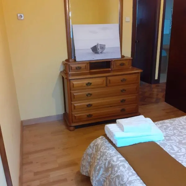 Praia da Borna 1ºB, hotel in Pontevedra
