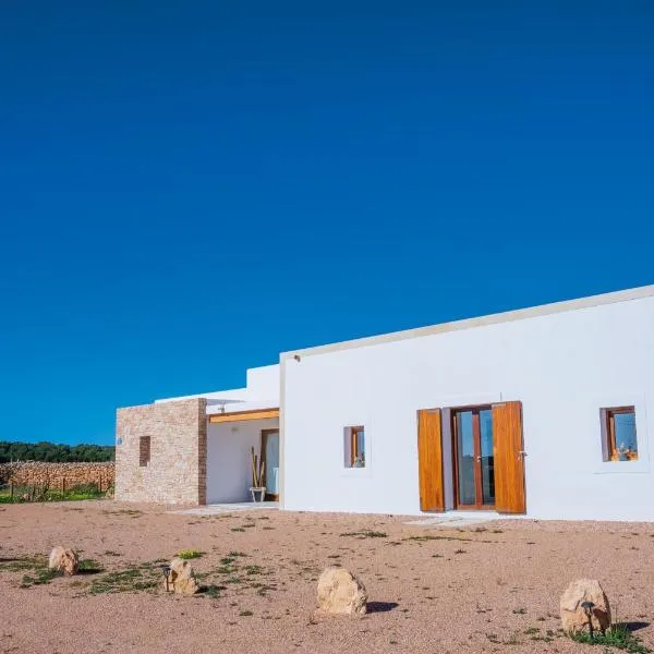 NEW LUXURY VILLA - Es Pujol de na Rita, hotel in La Mola