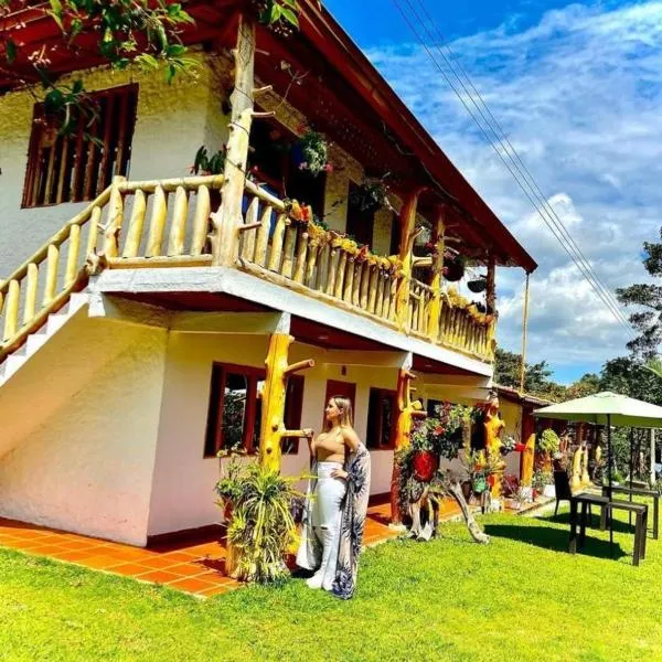 CABAÑA LOS NOGALES, hotel in Villa de Fátima