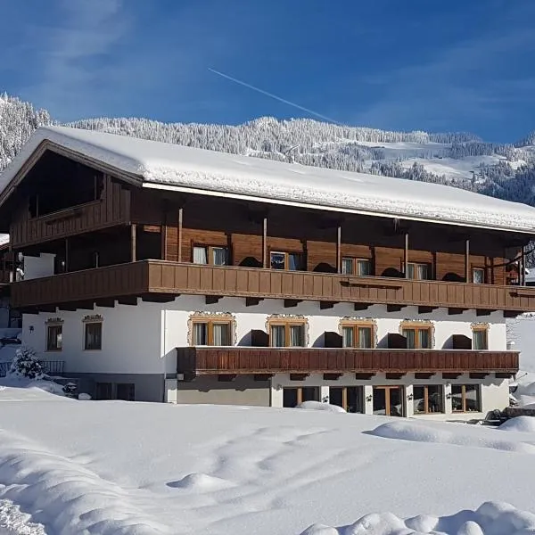 Hotel Andreas, hotel di Auffach