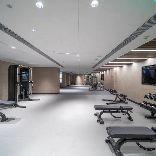 HUALUXE Xi'an Chanba by IHG-西安浐灞华邑酒店-Near Xi'an International Convention Exhibition Center and Shopping mall and The Romantic show of Xi'an-Free Luggage Storage-English Service, hotel en Xi'an