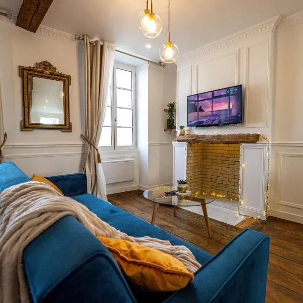 L'Haussmann, Rare, Appartement Vue Château et Palmiers, hotel in Pau