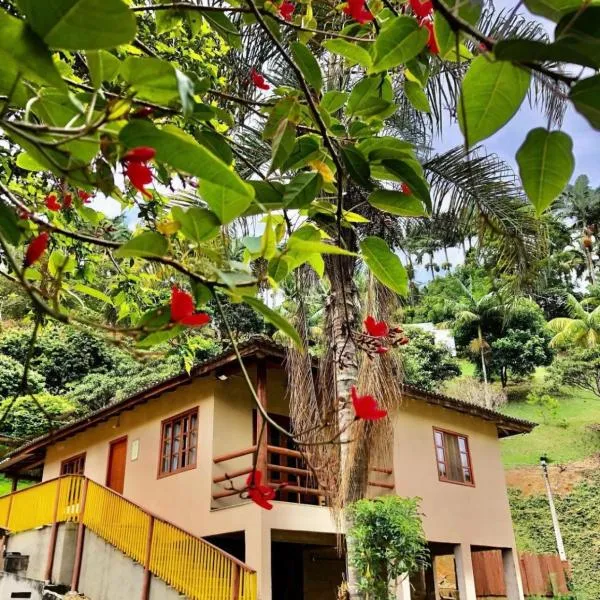 Sitio dos Palmitos - Casa Pupunha, hotel v destinaci Pedra Azul