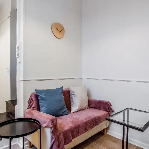 Nice flat two steps to Folies-Bergères at the heart of Paris - Welkeys