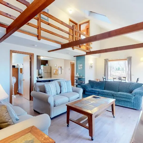 Wooded Oasis, hotel in Edgartown