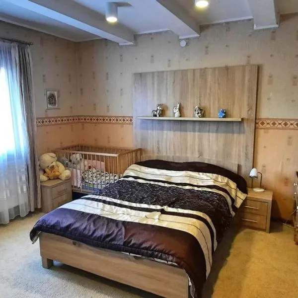 Chata u Górala, hotell i Stróża