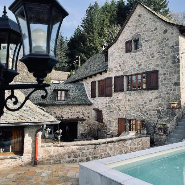 La Maison De Mon Père, hotel v destinaci Le Nayrac