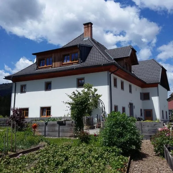 Biohof Köck Tonibauer, hotel v destinácii Zeutschach