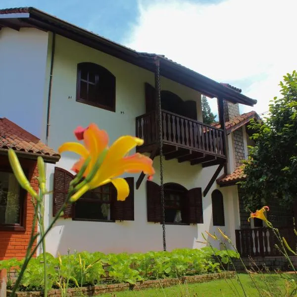 Casa Incrível em Nova Friburgo - Espaço Humedica, hotel in Nova Friburgo