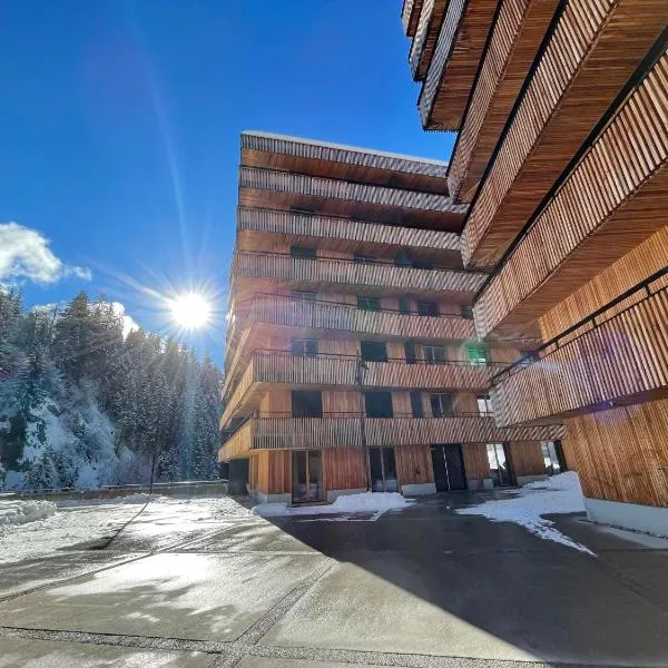 Selva Mountain Apartment, hotel em Flims