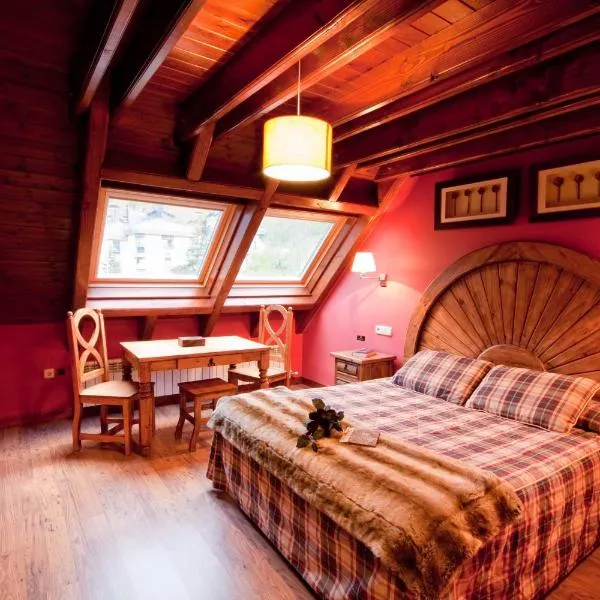 GRAN CHALET Hotel & Petit SPA, hotel en Vielha