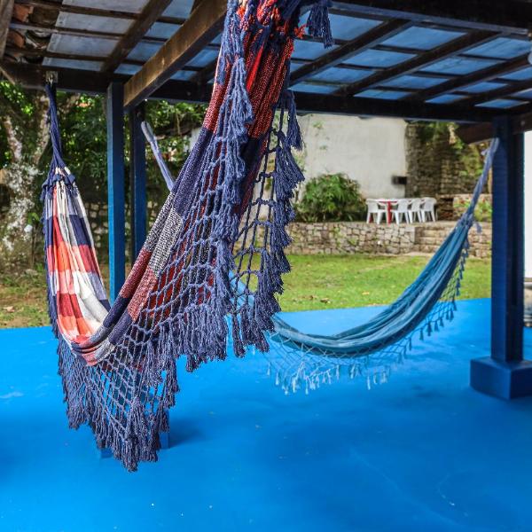 Casa estilo pescador com jardim e churrasqueira perto do centrinho de Ilhabela - Foto 3