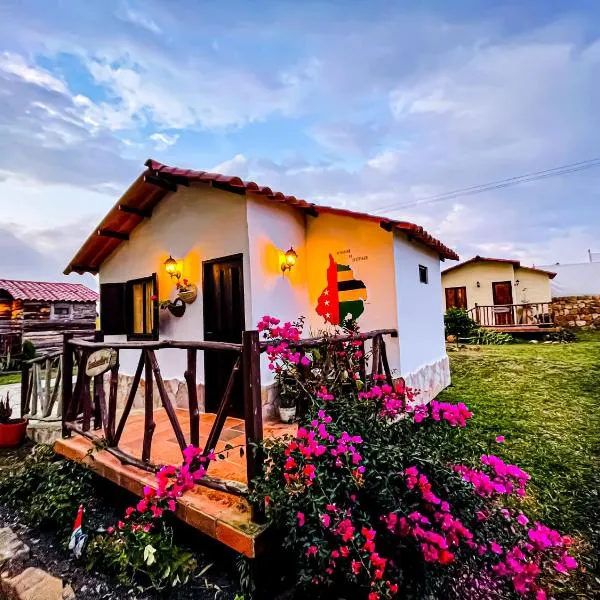 Parador La Mesa Redonda Hotel y Glamping, hotel en La Granja