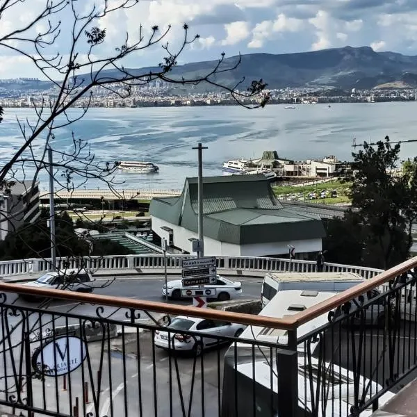 Variante Hotel, hotel din Konak