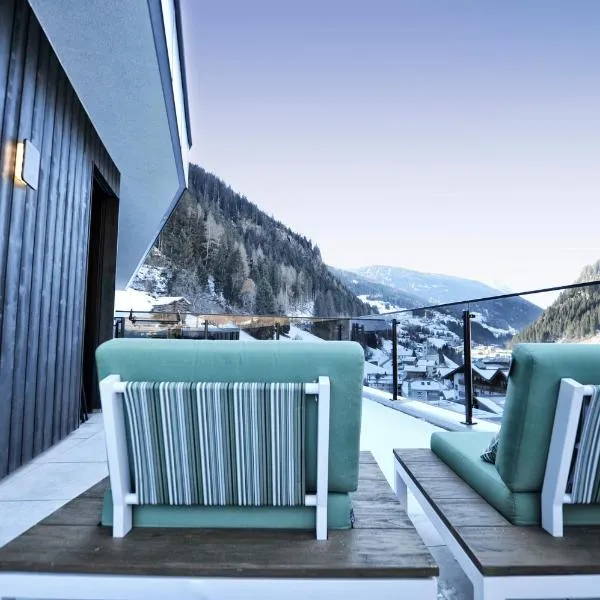 Alpiner Glam Penthouse in der Residenz Silvretta, khách sạn ở See