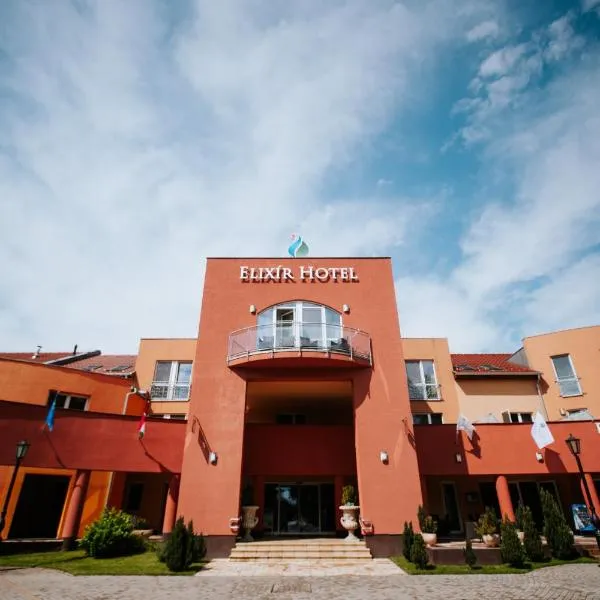Elixír Medical Wellness Hotel, hotel in Domaszék