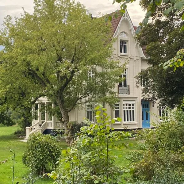 Villa les Bruyères, hôtel à Dilsen-Stokkem
