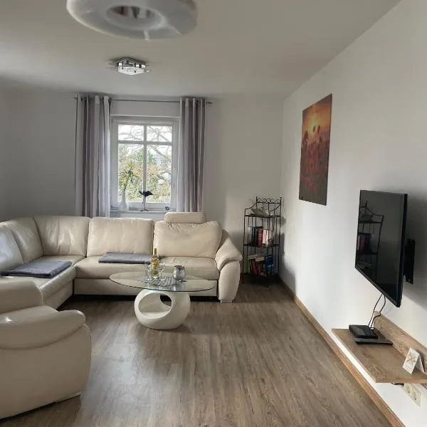Traumferienwohnung Ostseebad Baabe - Rügen, hotel v destinaci Baabe