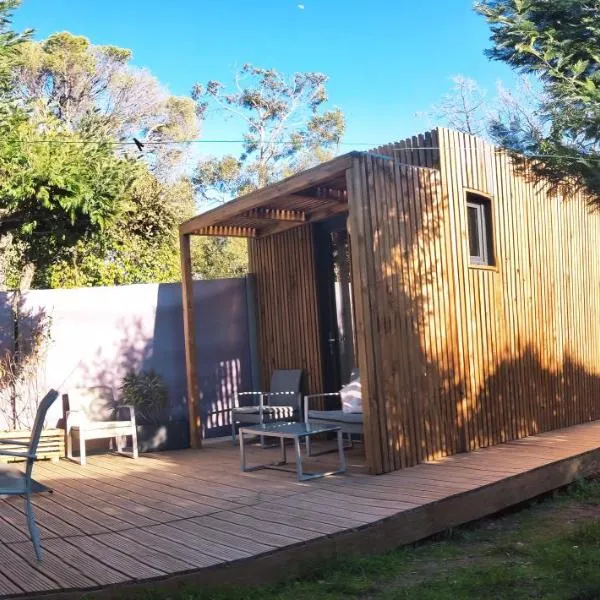 Joli studio climatisé avec jacuzzi privé et entrée indépendante, viešbutis Frežiuse