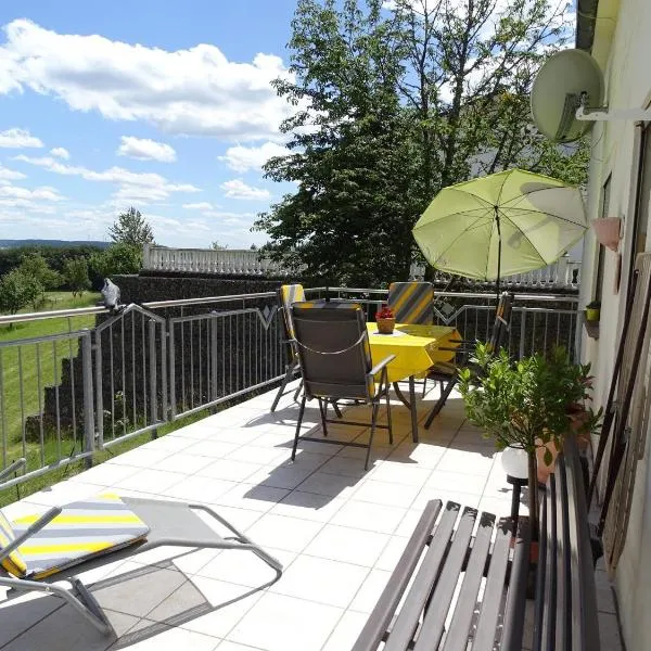 Ferienhaus Schaumbergblick, hotel v destinaci Losheim