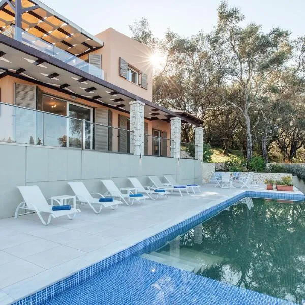 Villa Breeze & Villa Coco by Konnect, Avlaki Beach, hotel in Kassiopi