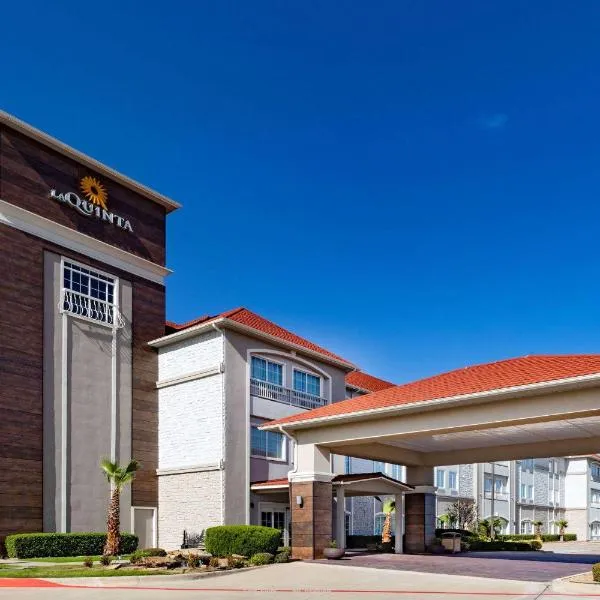 La Quinta by Wyndham Garland Harbor Point, hotel v destinaci Garland