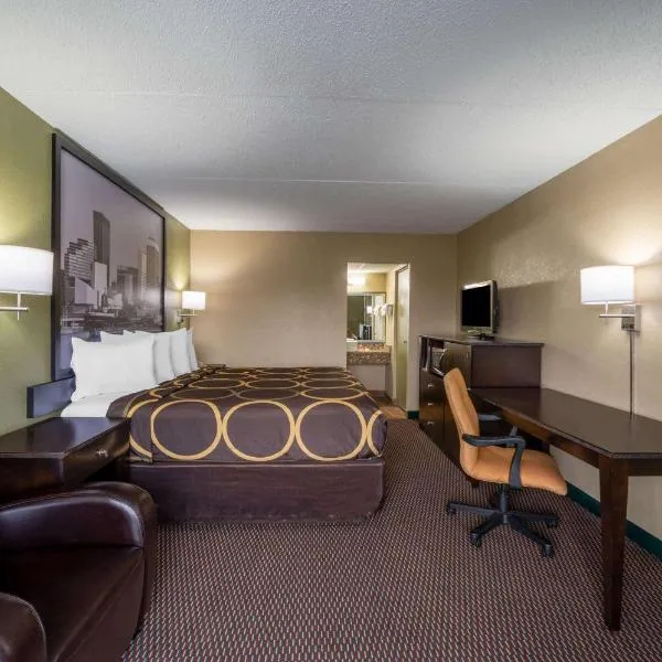 Super 8 by Wyndham Perrysburg-Toledo, hotel en Perrysburg