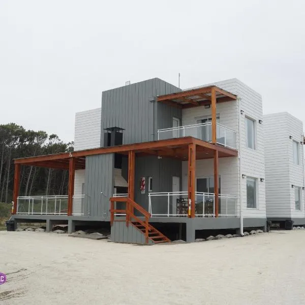 Aparts del lago de los cisnes, hotel in Necochea