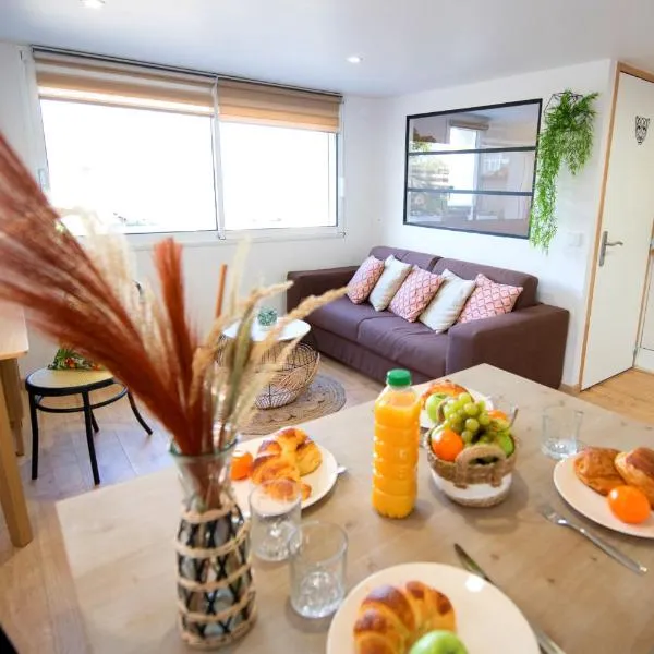 KASA HOME - Calme, Cosy, WIFI & Netflix, hotel v destinácii Saint-Martin-la-Plaine