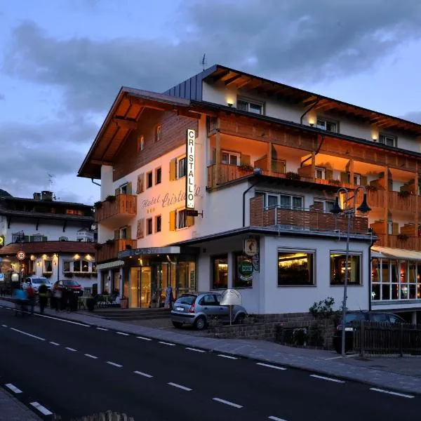 Hotel Cristallo, hotel em Santa Cristina in Val Gardena