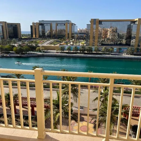 الهُدىٰ غرفةوصالة إطلالة بحرية عائلات فقط - Al Huda One room, hotel in King Abdullah Economic City