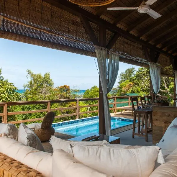 La Pointe Beach Huts, hotel in Anse Possession