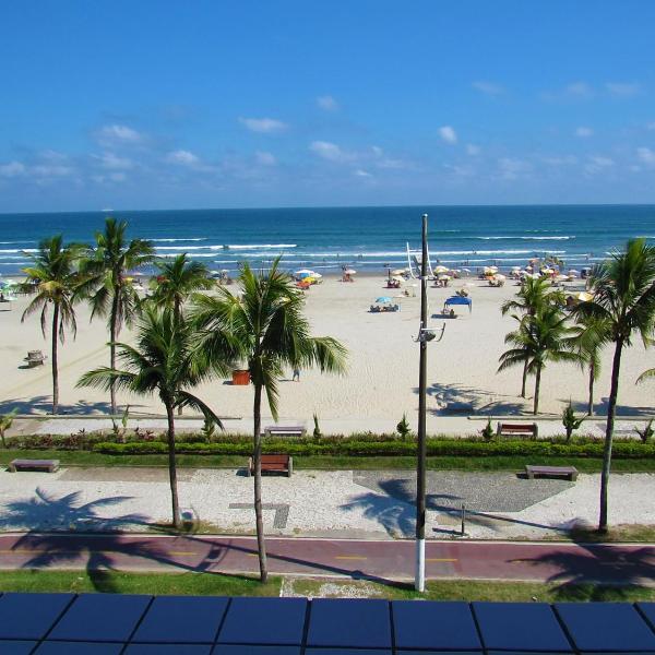 Apto pé na areia com vista para o mar e Wifi