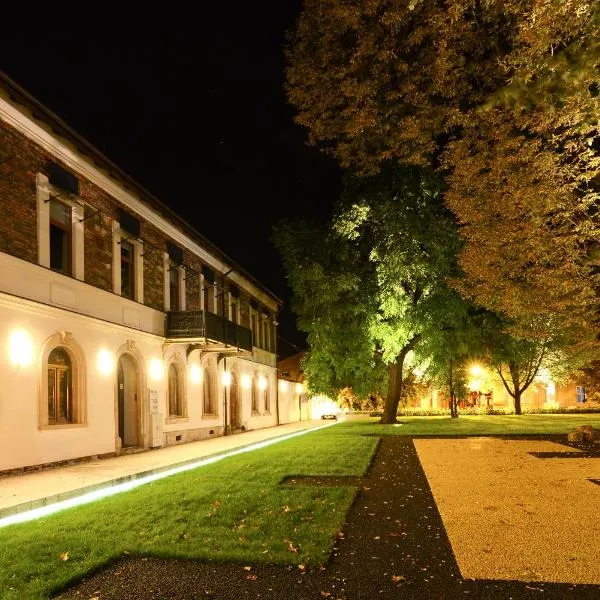 The Nest Boutique, hotel in Baia Mare