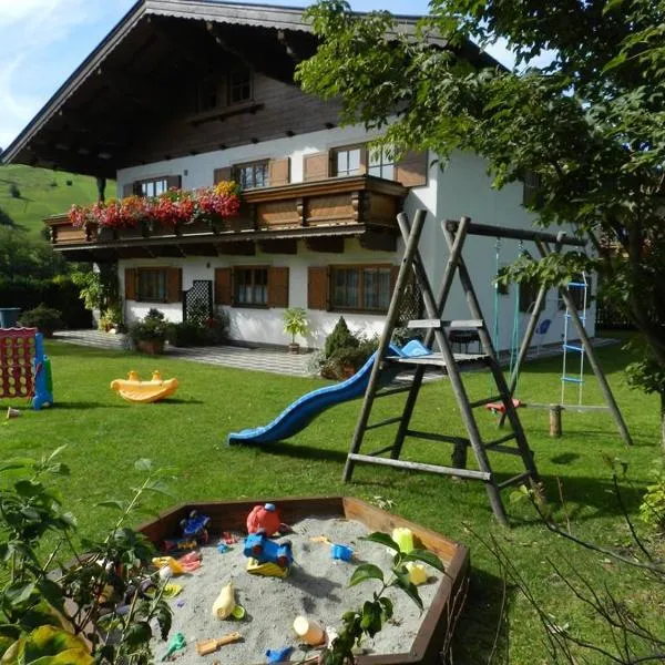 Gästehaus Glaagut - Familie Hain, hotel i Hochfilzen