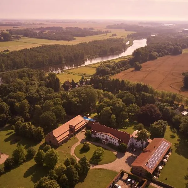 Relais & Châteaux Gutshaus Stolpe, hotel in Rossin