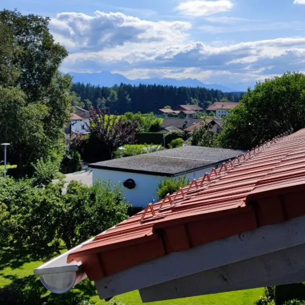 Ferienwohnung Chiemgauglück, hotel v destinaci Traunstein