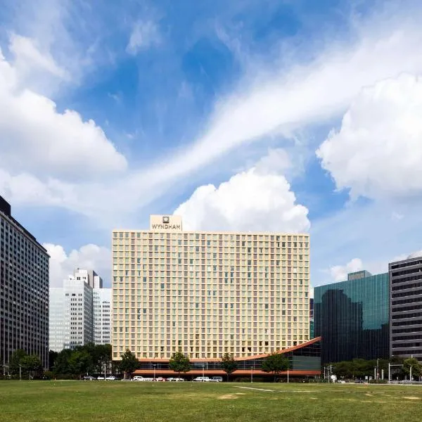 ウィンダム グランド ピッツバーグ（Wyndham Grand Pittsburgh）、ピッツバーグのホテル