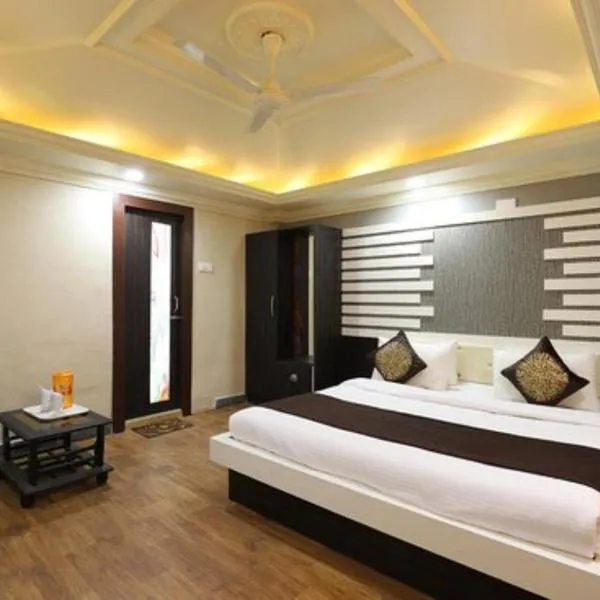 Hotel Loyal Residency, hotel in Jamnagar