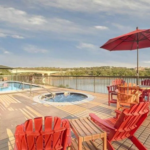 Hidden Falls Inn, hotel in Marble Falls