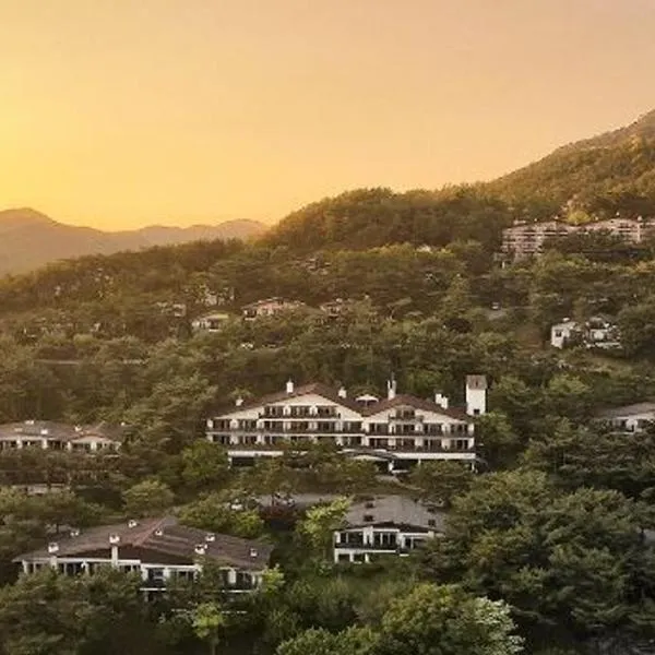 Club ES Jecheon Resort, hotel v destinaci Čečchon