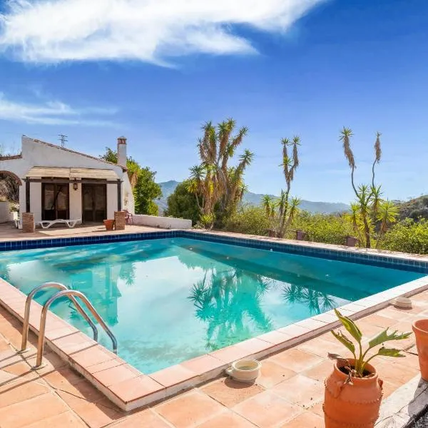 Finca Arroyo de las Adelfas, hotel in Almogía