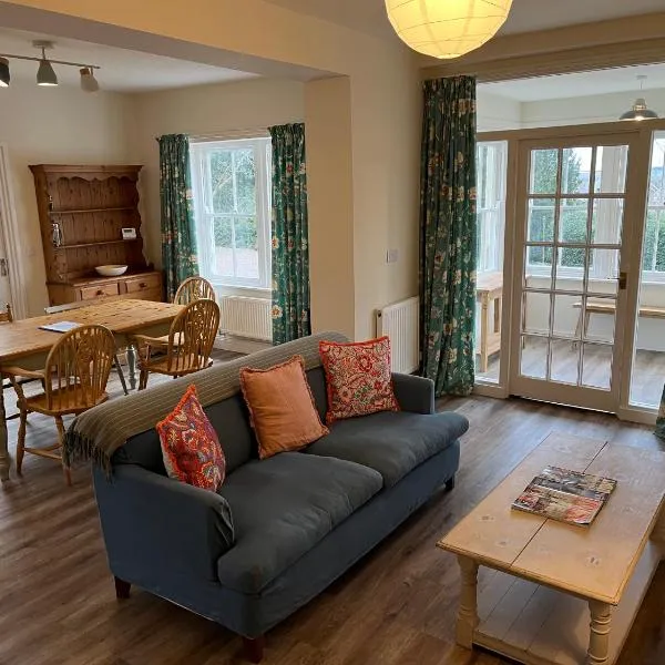Stable Cottage at Yearle House, hotel v destinaci Wooler