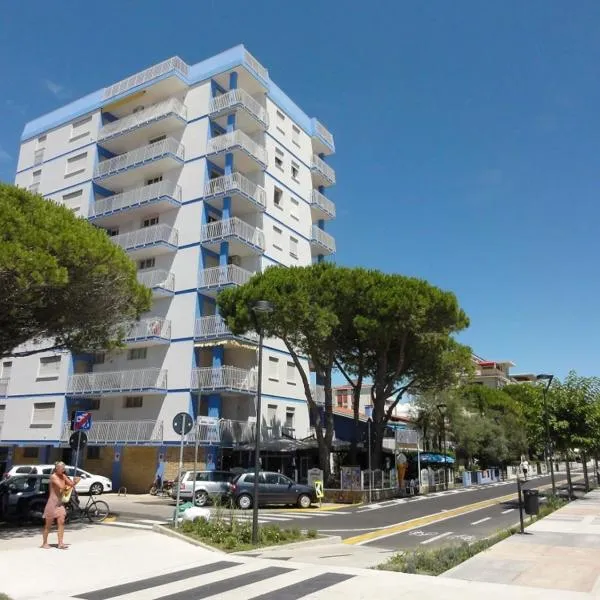 Condominio Bel Sole, hotel v Bibione